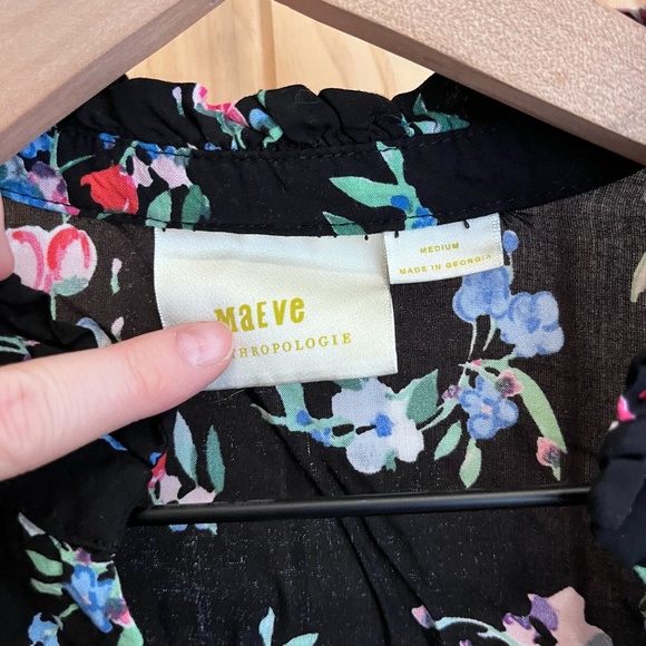 ☘️ 3/30- Maeve by Anthropologie Blouse - Picture 3 of 3